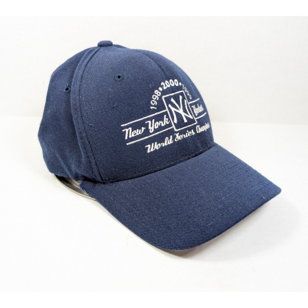 READ Vintage New York Yankees World Series Hat 1998 1999 2000 MLB 3-Peat New Era